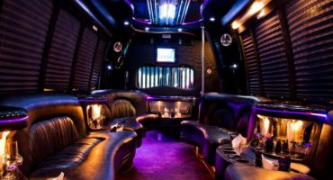 18 people party bus rental Anaheim